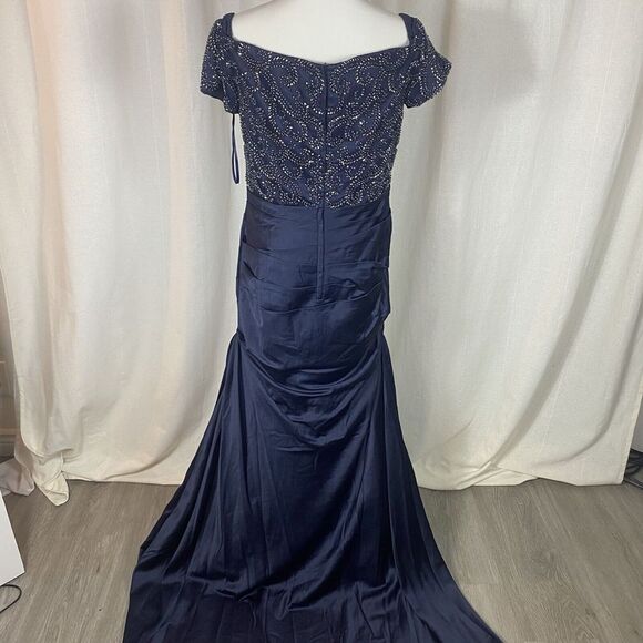 La Femme Size 12 Off the Shoulder Beaded Satin Trumpet Gown 25996 Blue Elegant - Picture 11 of 16